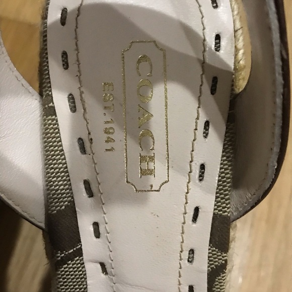 Stunning Coach Espadrilles size 7. Excellent condition. Worn once. - Picture 9 of 11